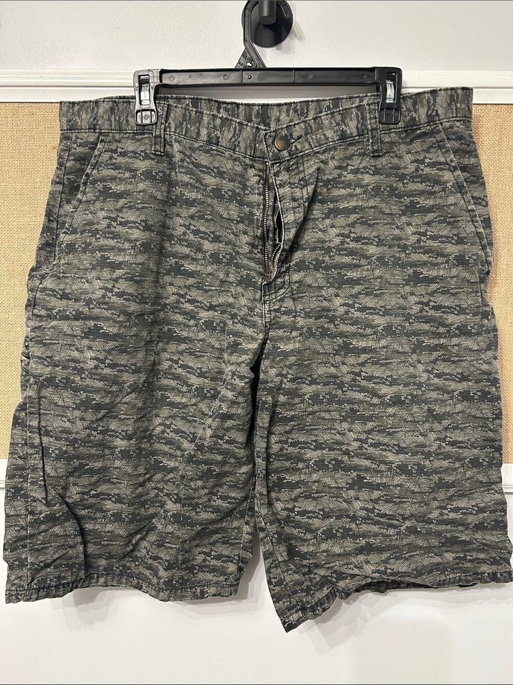 Dickies Men's Gray Patterned Cargo Shorts